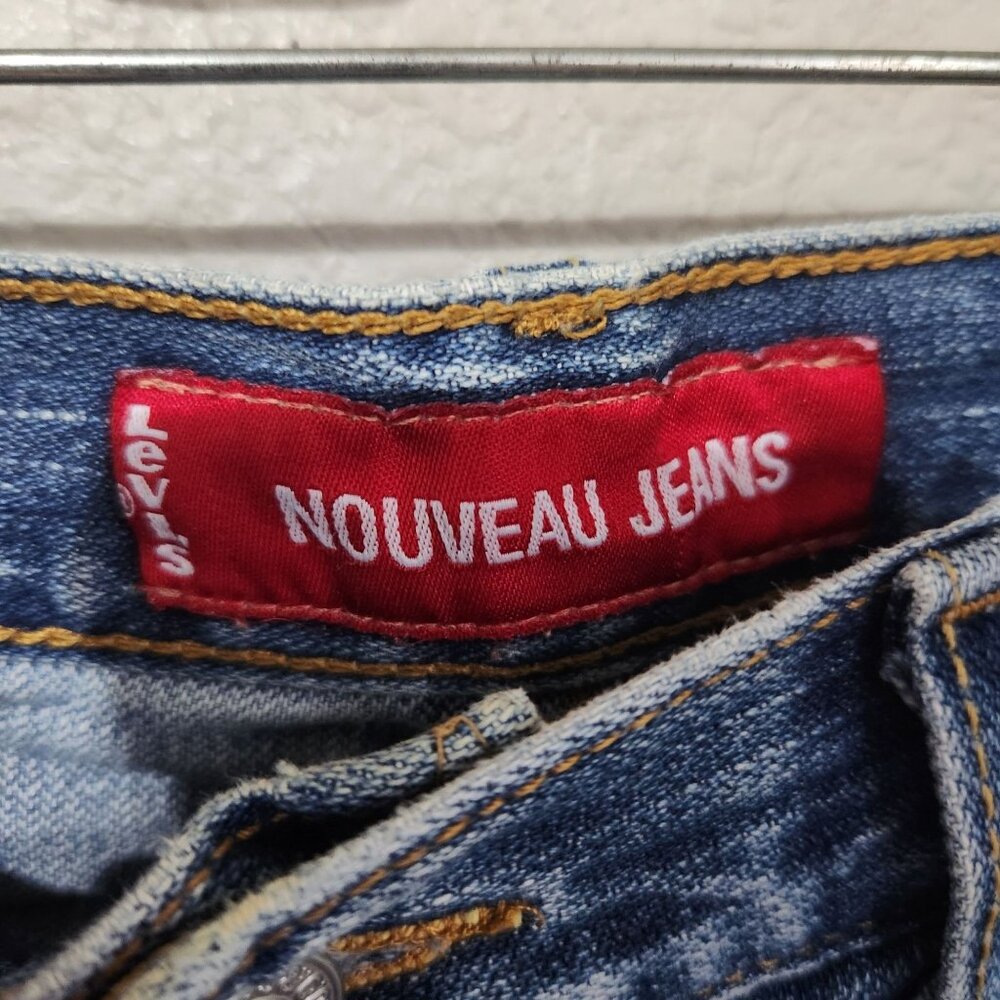 Levis Nouveau Jeans Womens Size 8 Miss Mid Rise Cropped Denim Pants - Picture 4 of 14